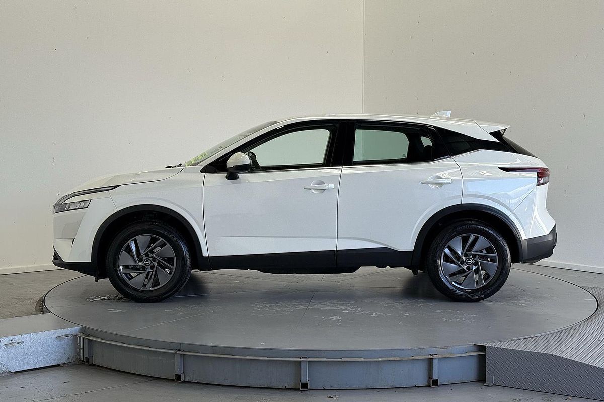 2023 Nissan QASHQAI ST J12