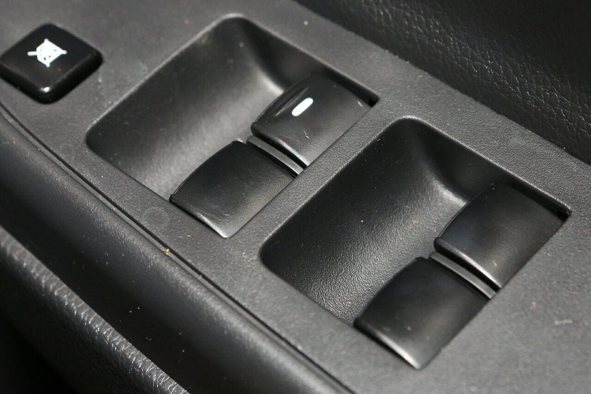 2023 Mitsubishi Triton GLX MR 4X4