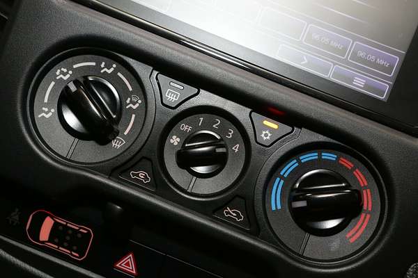 2023 Mitsubishi Triton GLX MR 4X4