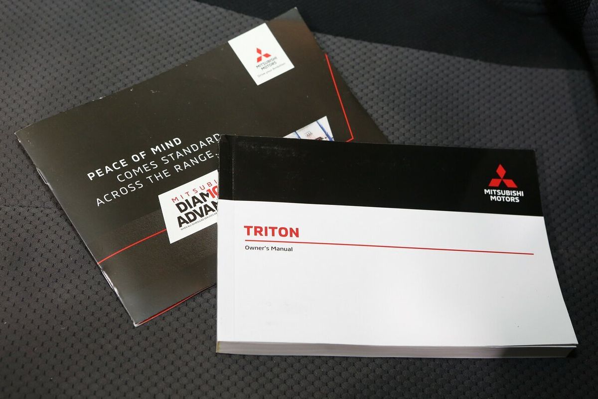 2023 Mitsubishi Triton GLX MR 4X4