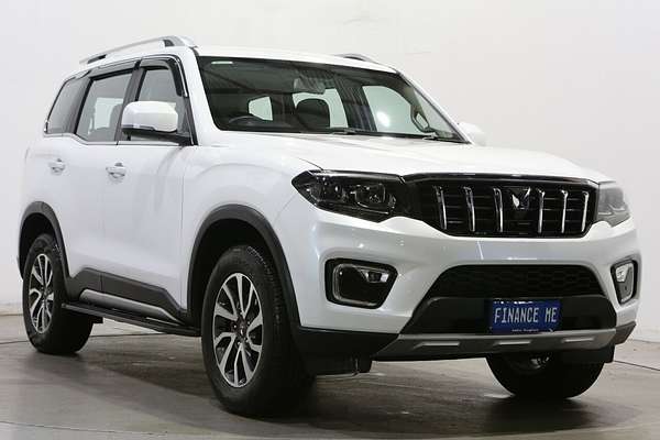 2023 Mahindra Scorpio Z8L