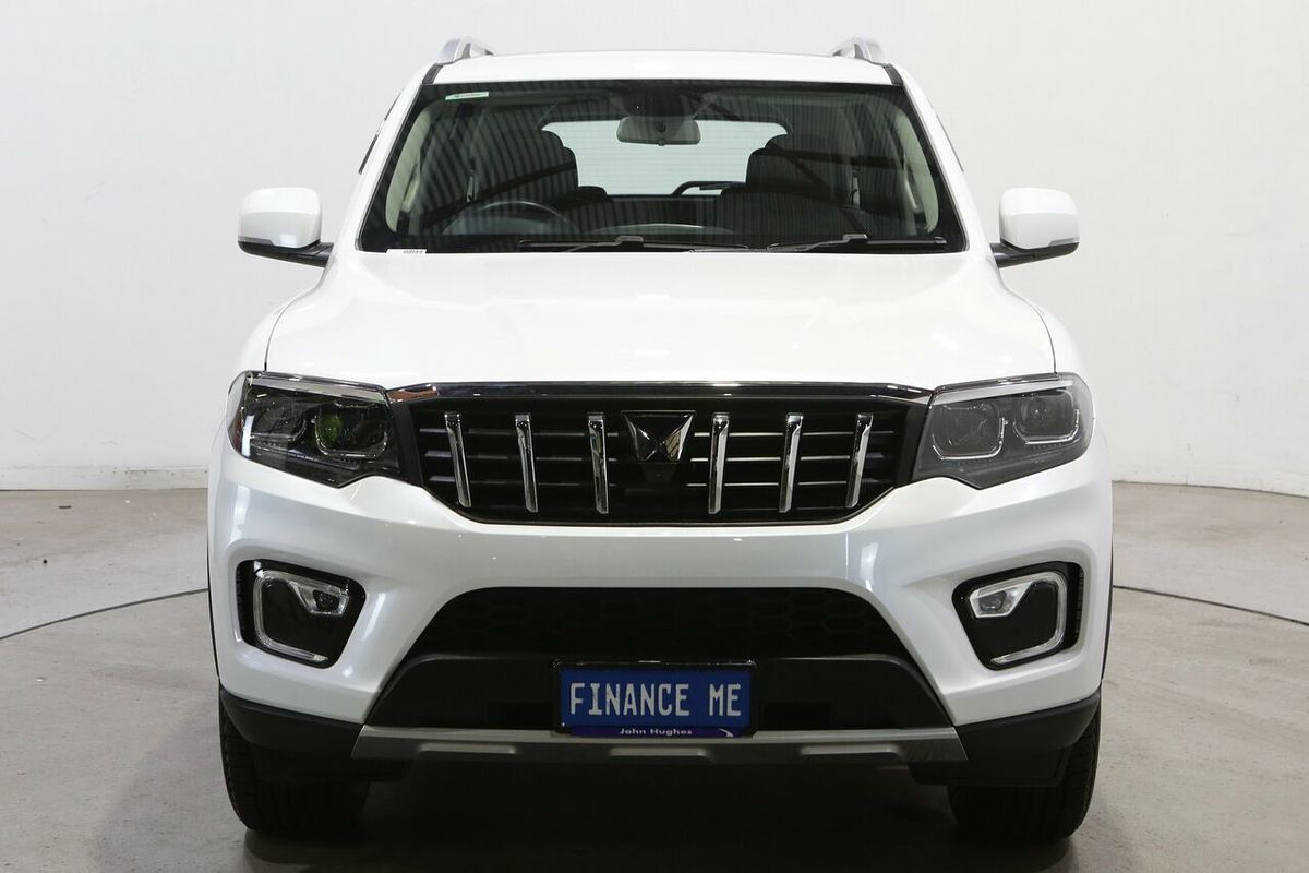 2023 Mahindra Scorpio Z8L