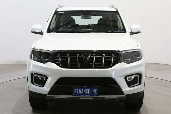 2023 Mahindra Scorpio Z8L