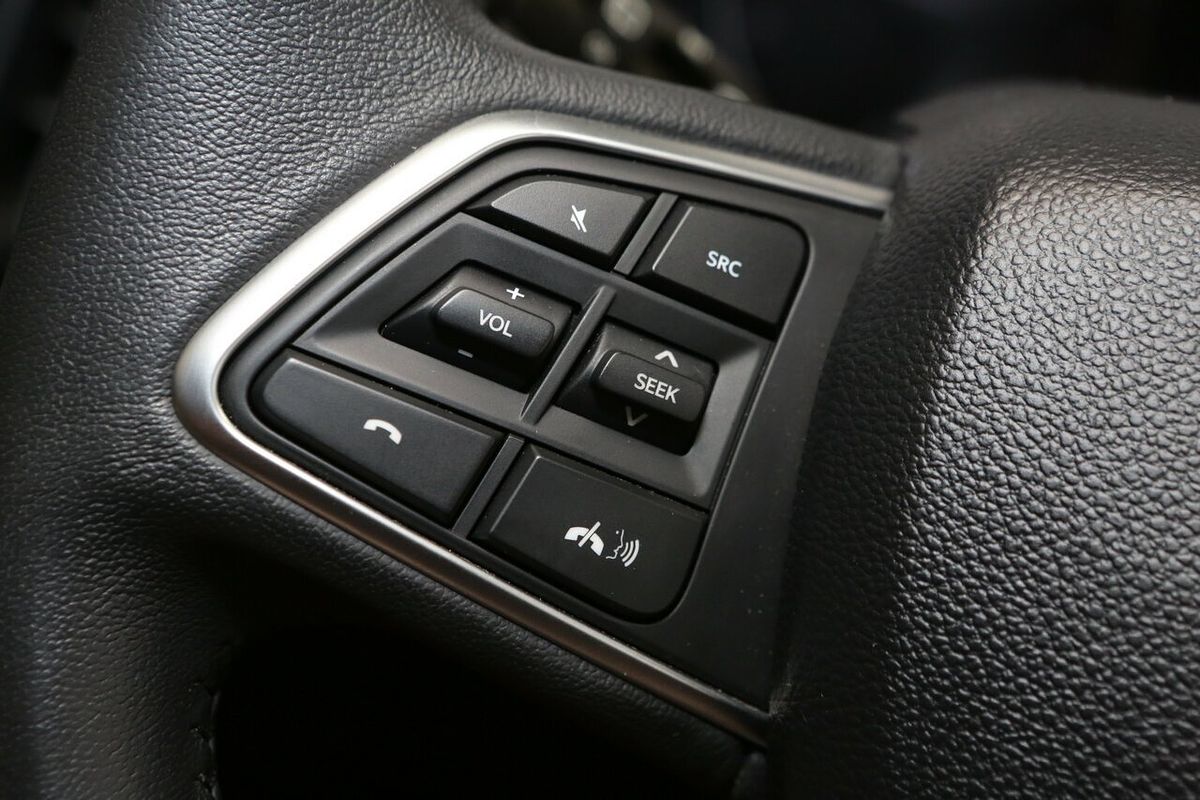 2023 Mahindra Scorpio Z8L