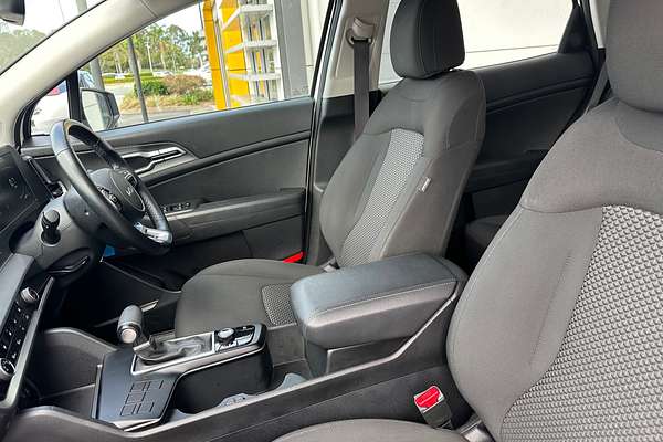 2023 Kia Sportage S NQ5