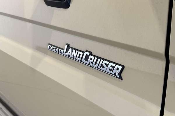 2023 Toyota Landcruiser GXL Troopcarrier VDJ78R