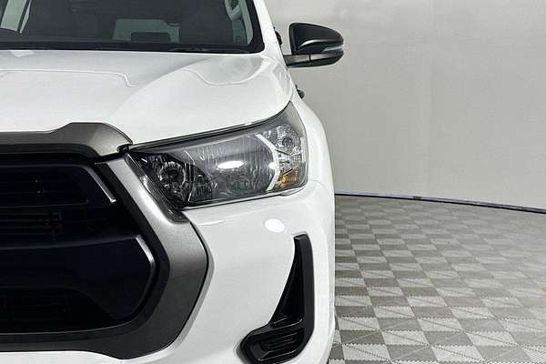 2022 Toyota Hilux SR GUN126R 4X4