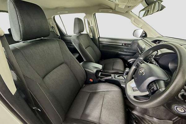 2022 Toyota Hilux SR GUN126R 4X4