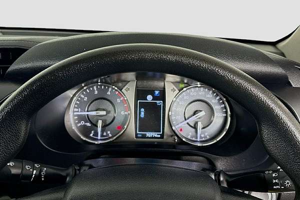 2022 Toyota Hilux SR GUN126R 4X4