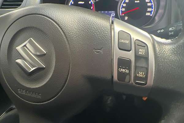 2014 Suzuki SX4 Crossover Navigator GYA