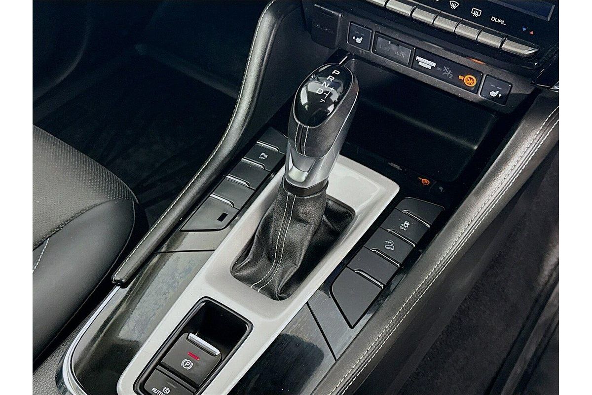 2022 Isuzu MU-X LS-T