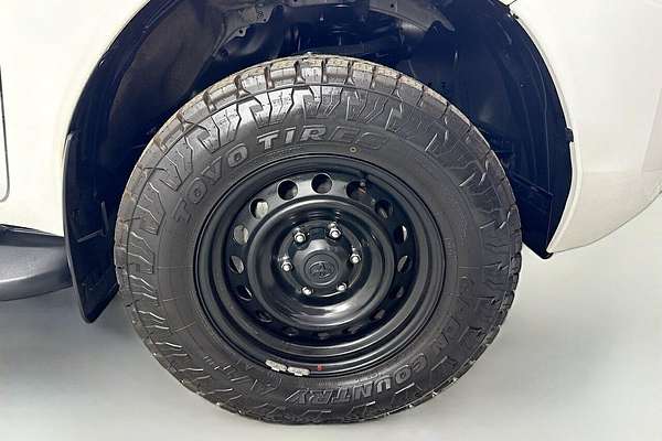 2022 Toyota Hilux SR GUN126R 4X4