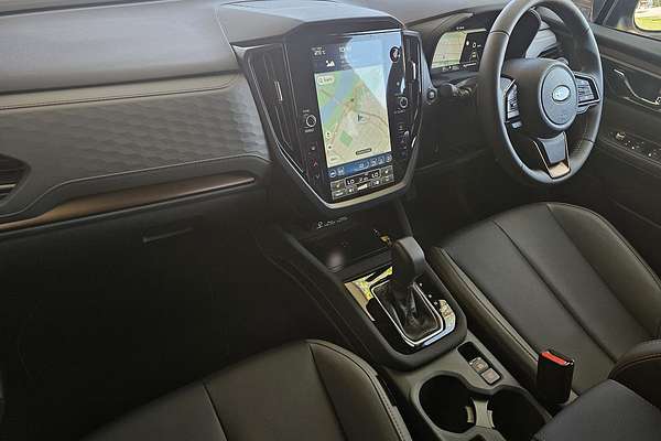 2025 Subaru Forester Hybrid Sport S6