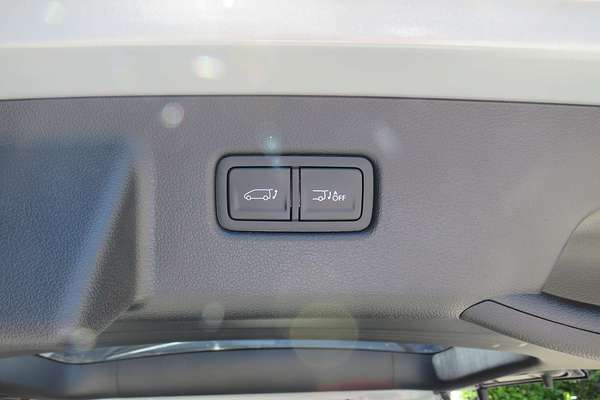 2025 Hyundai STARIA Elite US4.V3