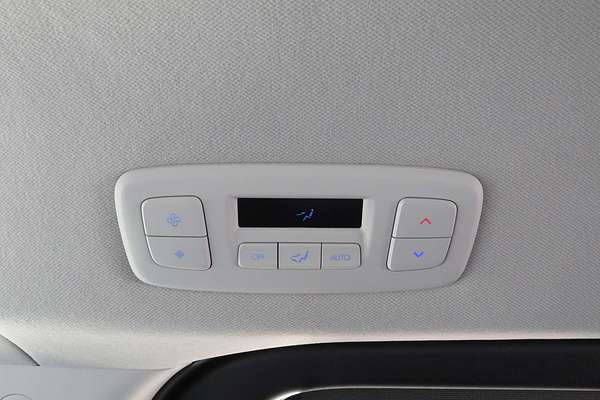 2025 Hyundai STARIA Elite US4.V3