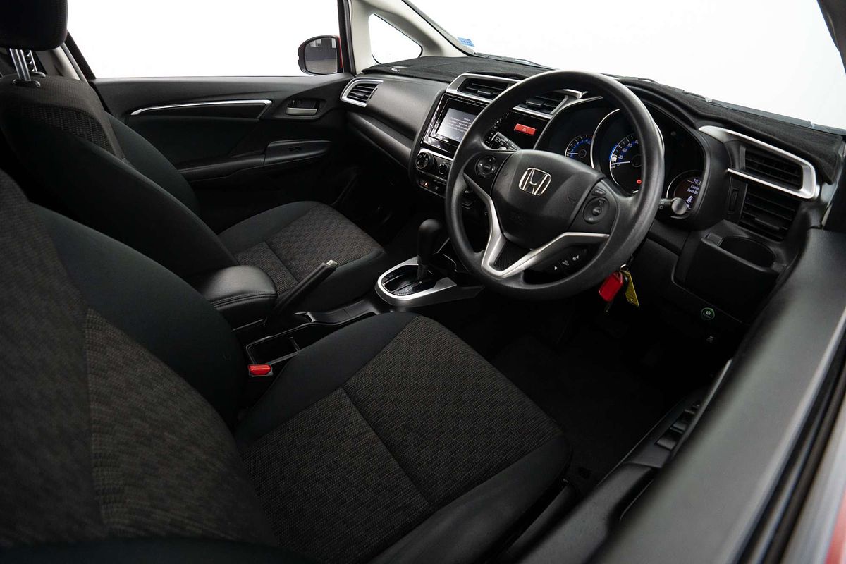 2017 Honda Jazz VTi GF