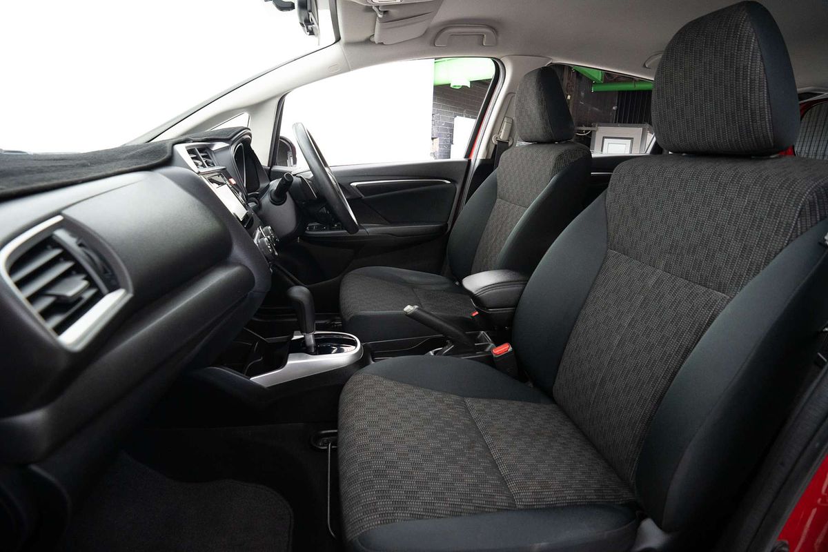 2017 Honda Jazz VTi GF