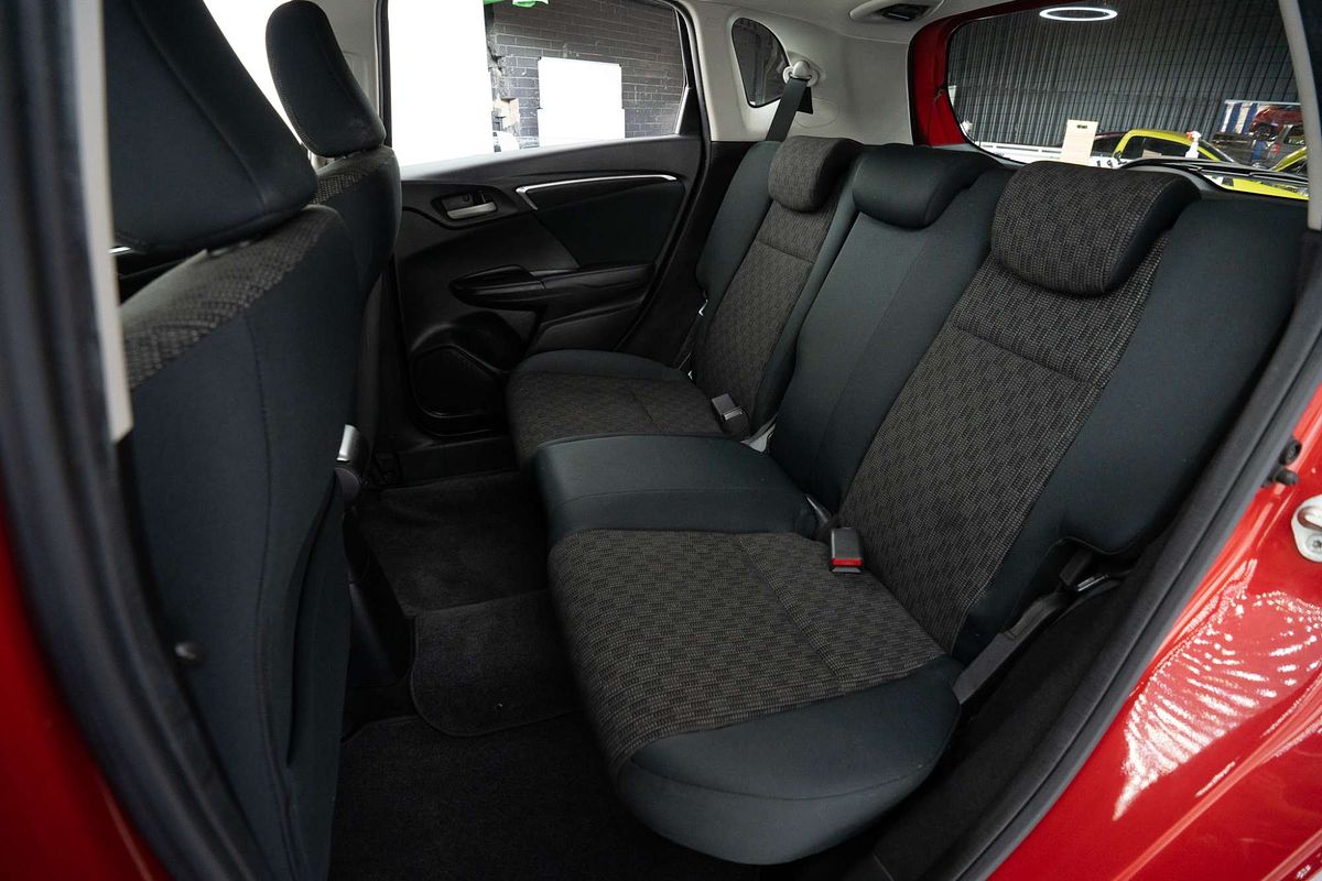 2017 Honda Jazz VTi GF
