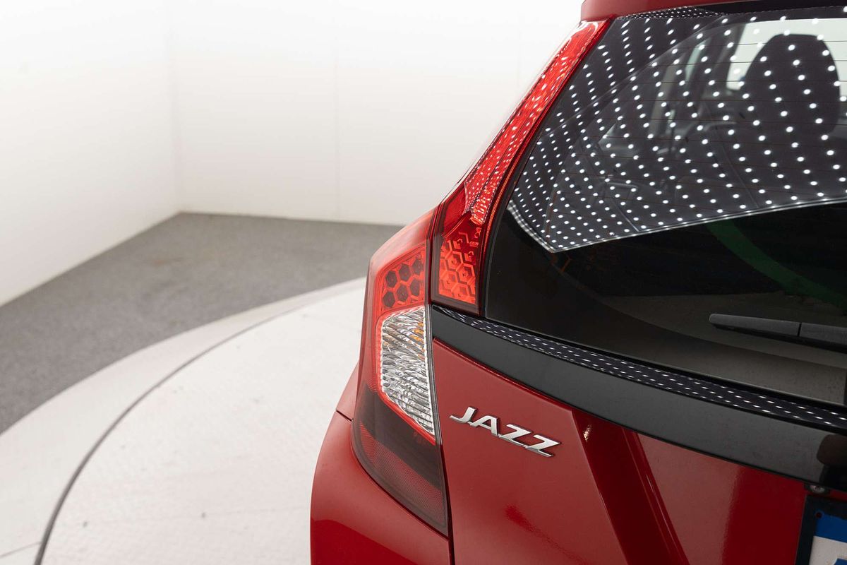 2017 Honda Jazz VTi GF