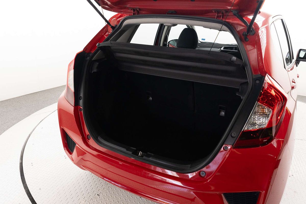 2017 Honda Jazz VTi GF