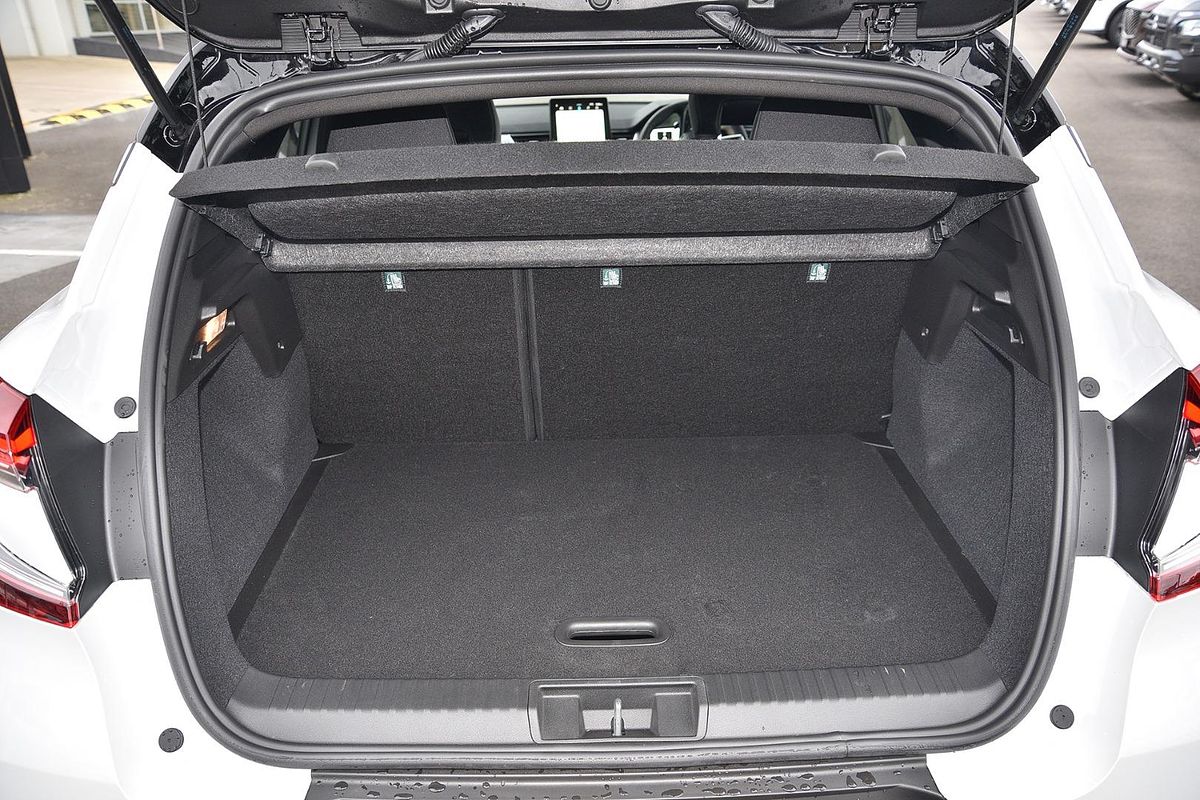 2025 Mitsubishi ASX Exceed XE