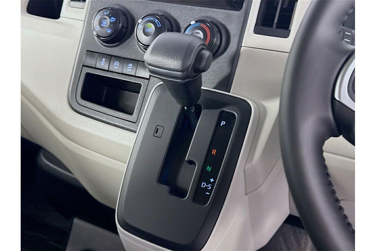 2025 Toyota Hiace GDH300R LWB