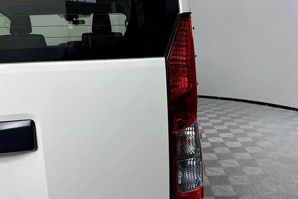 2025 Toyota Hiace GDH300R LWB