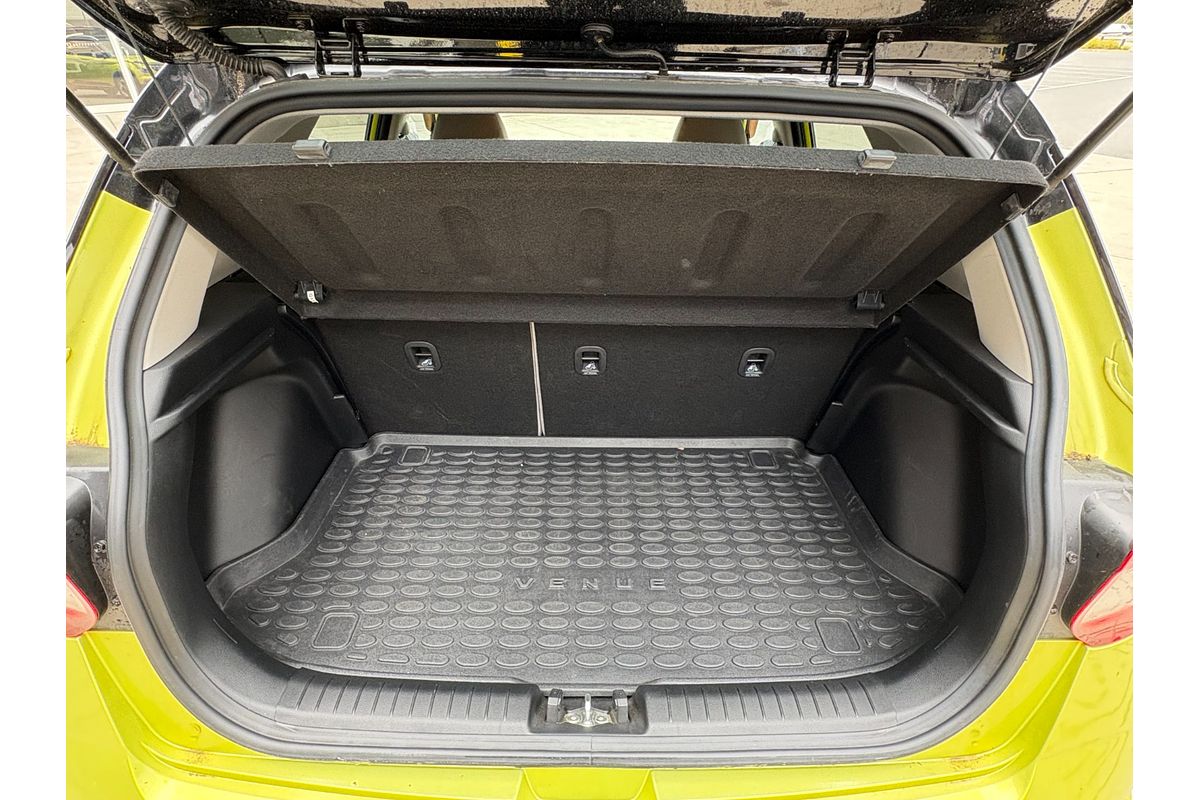 2020 Hyundai Venue Elite QX