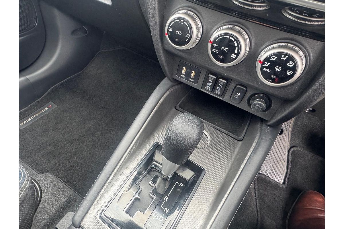 2024 Mitsubishi ASX Exceed XD