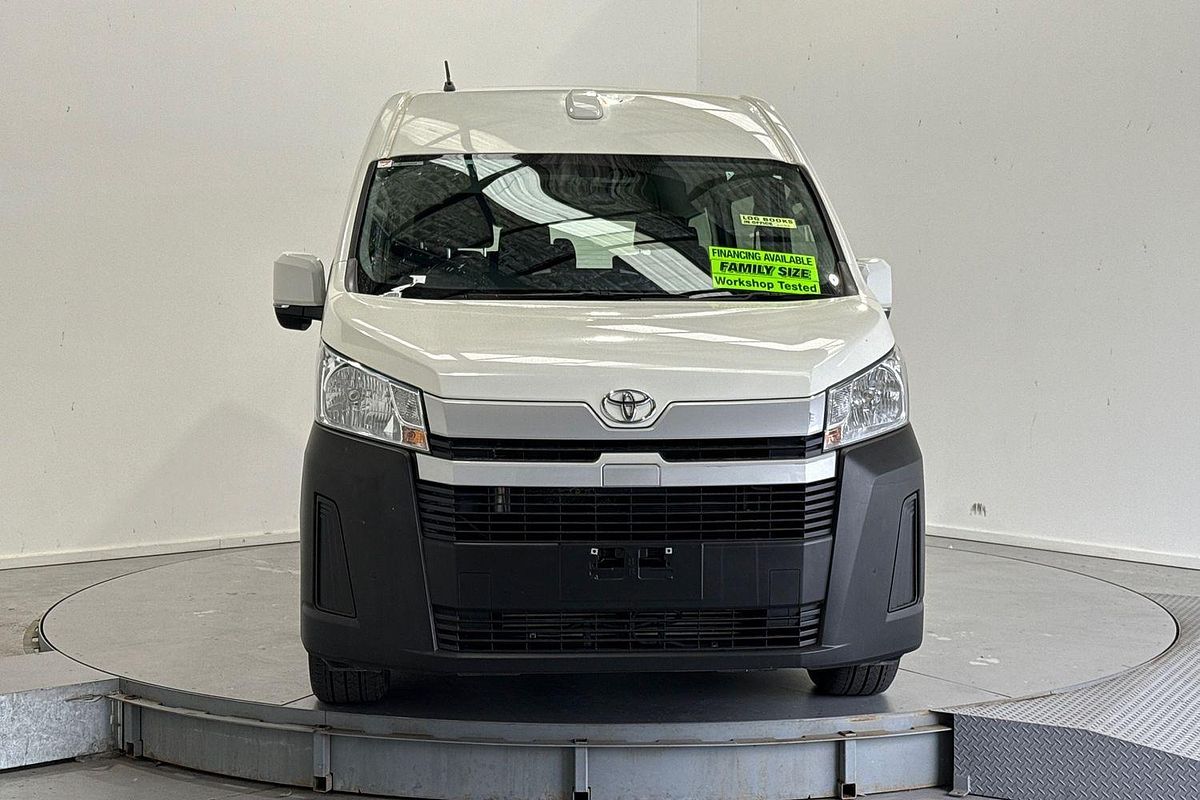 2022 Toyota Hiace Commuter GDH322R ELWB High Roof