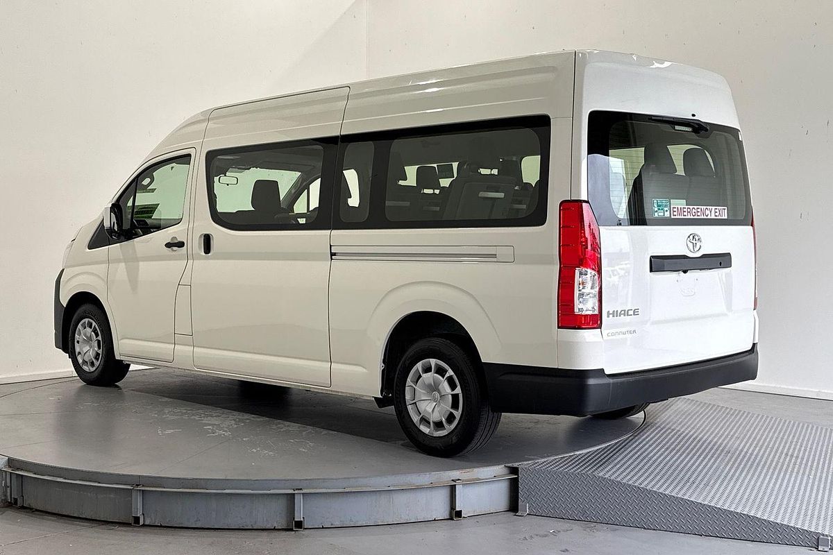 2022 Toyota Hiace Commuter GDH322R ELWB High Roof