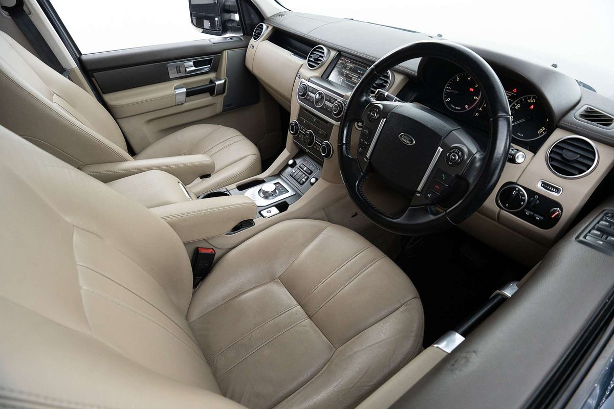 2014 Land Rover Discovery SDV6 HSE Series 4