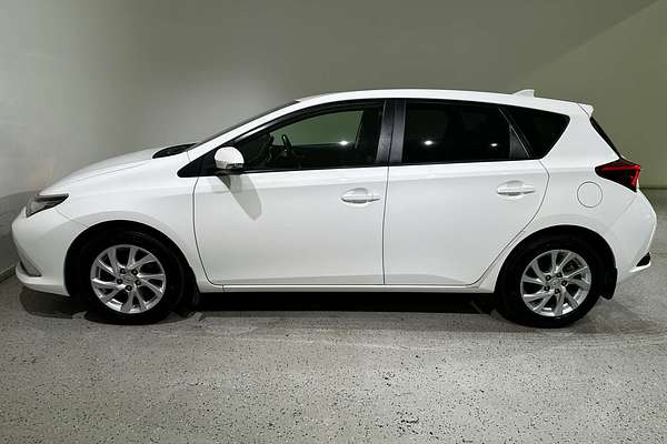 2015 Toyota Corolla Ascent Sport ZRE182R