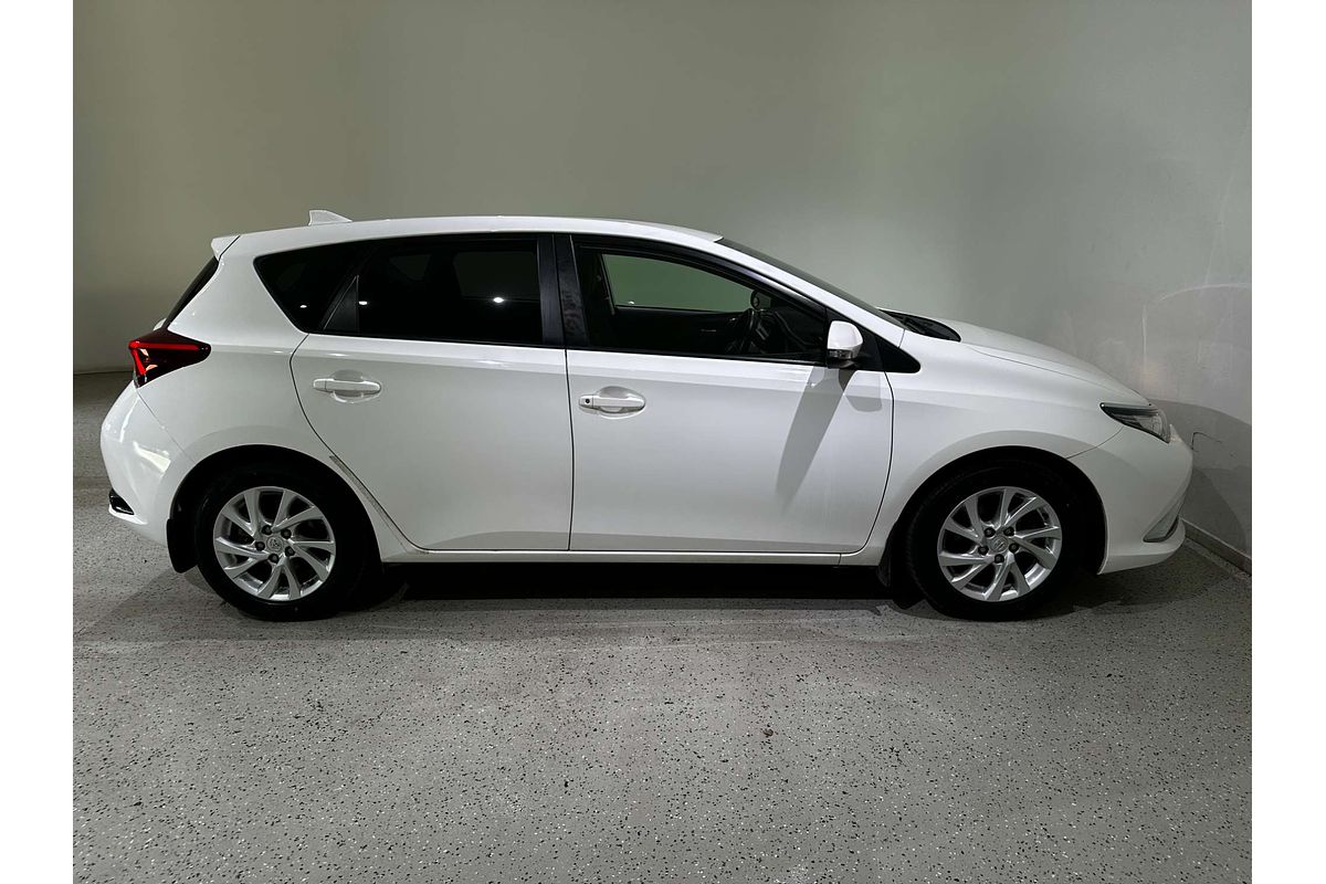 2015 Toyota Corolla Ascent Sport ZRE182R