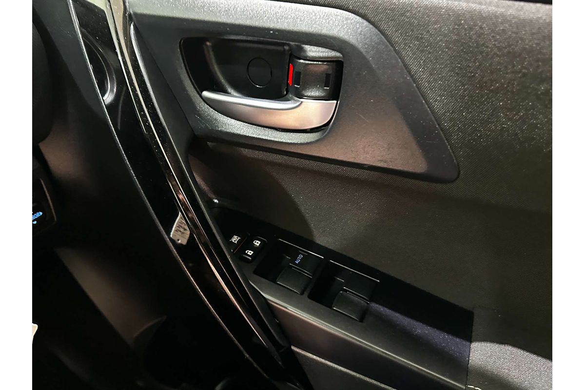 2015 Toyota Corolla Ascent Sport ZRE182R