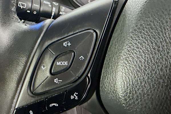 2023 Toyota C-HR GXL NGX10R