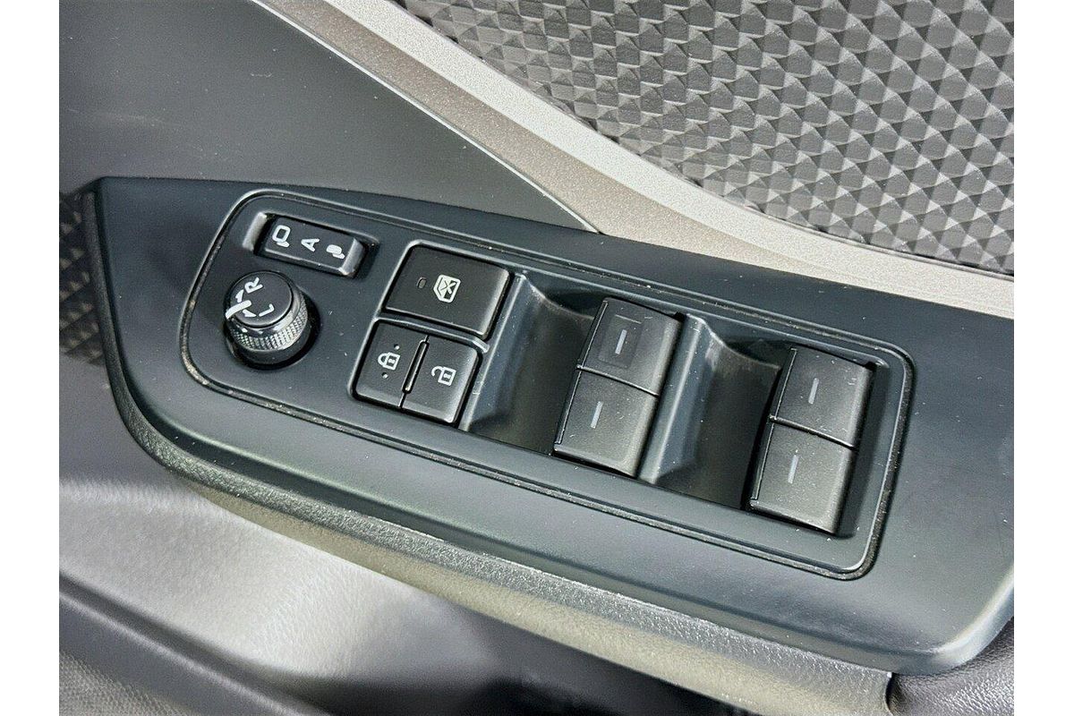 2023 Toyota C-HR GXL NGX10R