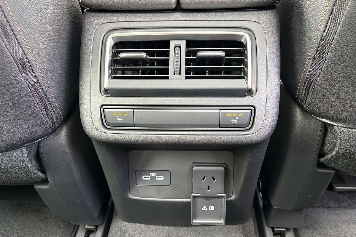 2025 Mazda CX-60 D50e GT KH Series