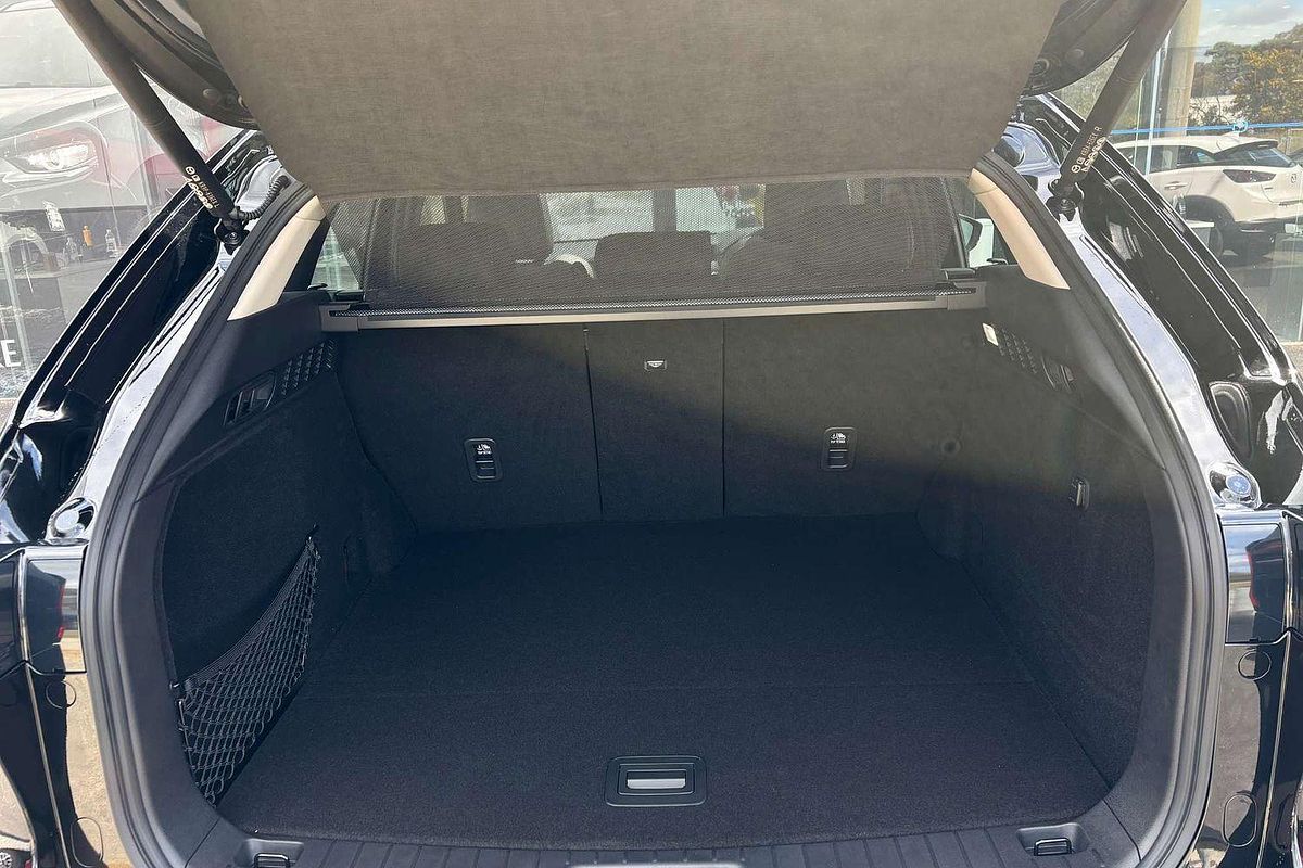 2025 Mazda CX-60 D50e GT KH Series