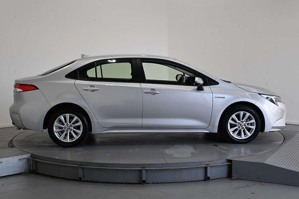 2022 Toyota Corolla Ascent Sport Hybrid ZWE211R