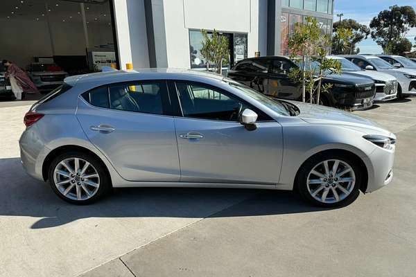 2017 Mazda 3 SP25 GT BN Series