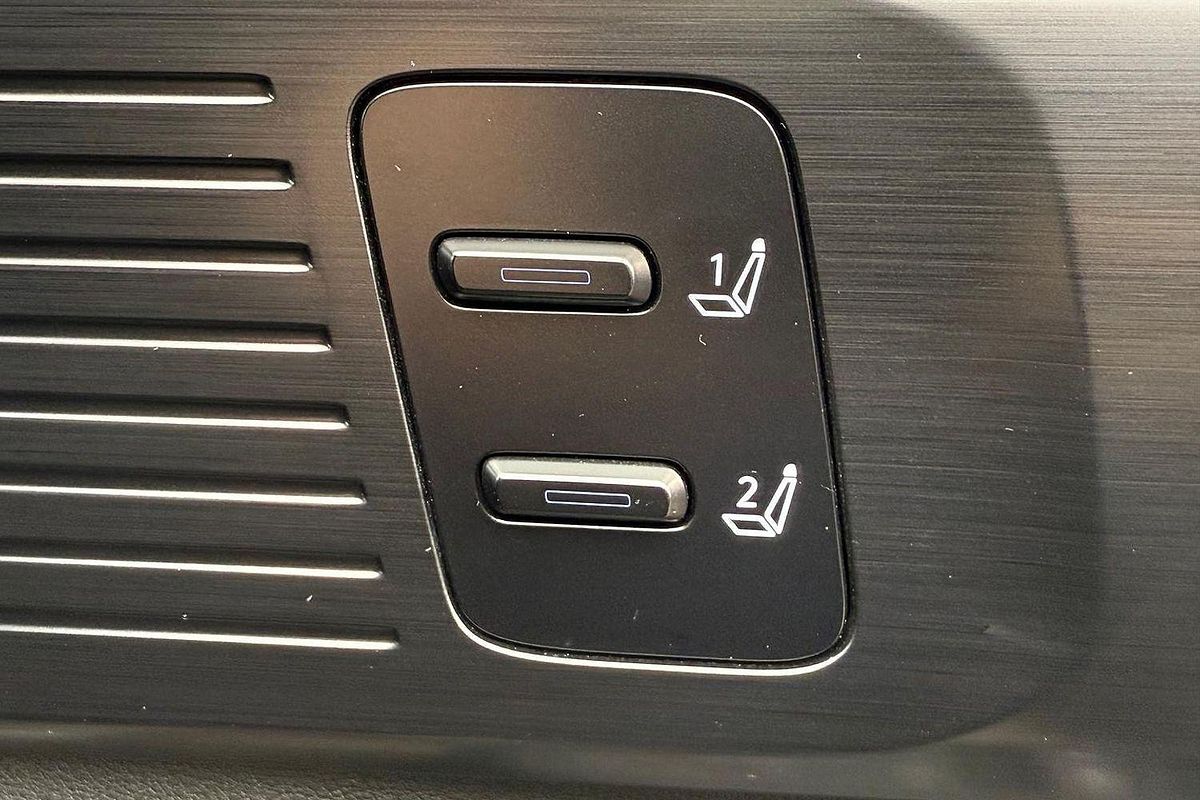 2025 Hyundai Santa Fe Calligraphy MX5.V1