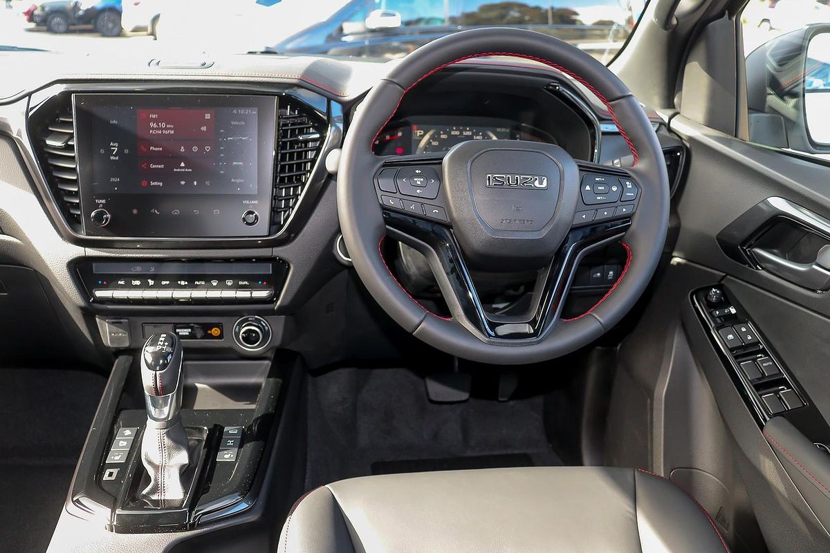 2025 Isuzu D-MAX X-TERRAIN 4X4