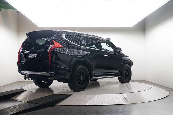 2016 Mitsubishi Pajero Sport Exceed QE