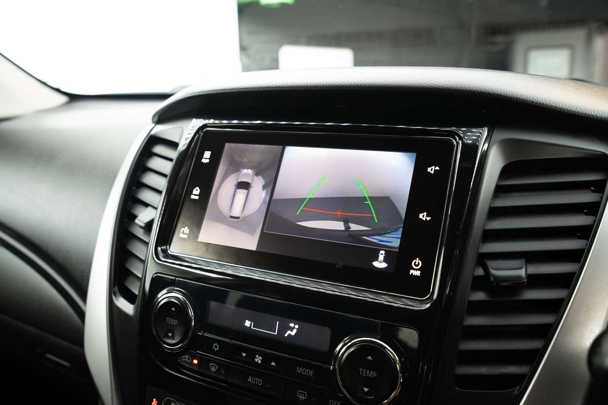 2016 Mitsubishi Pajero Sport Exceed QE