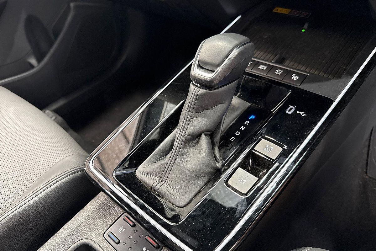 2025 Toyota Corolla Cross Atmos MXGH15R