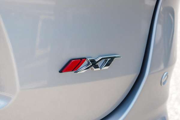 2025 Isuzu MU-X X-TERRAIN