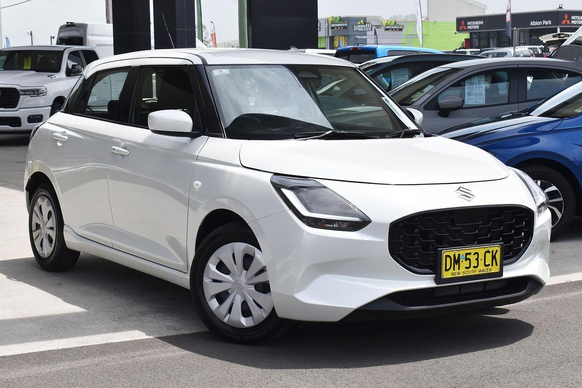 2024 Suzuki Swift Hybrid UZ