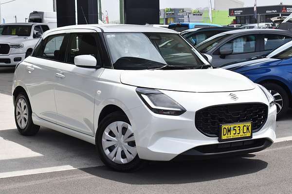 2024 Suzuki Swift Hybrid UZ