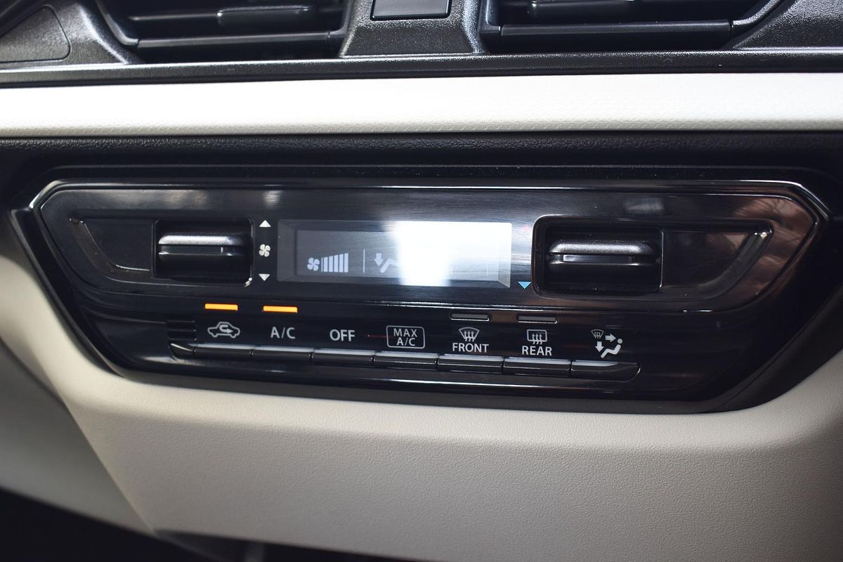 2024 Suzuki Swift Hybrid UZ